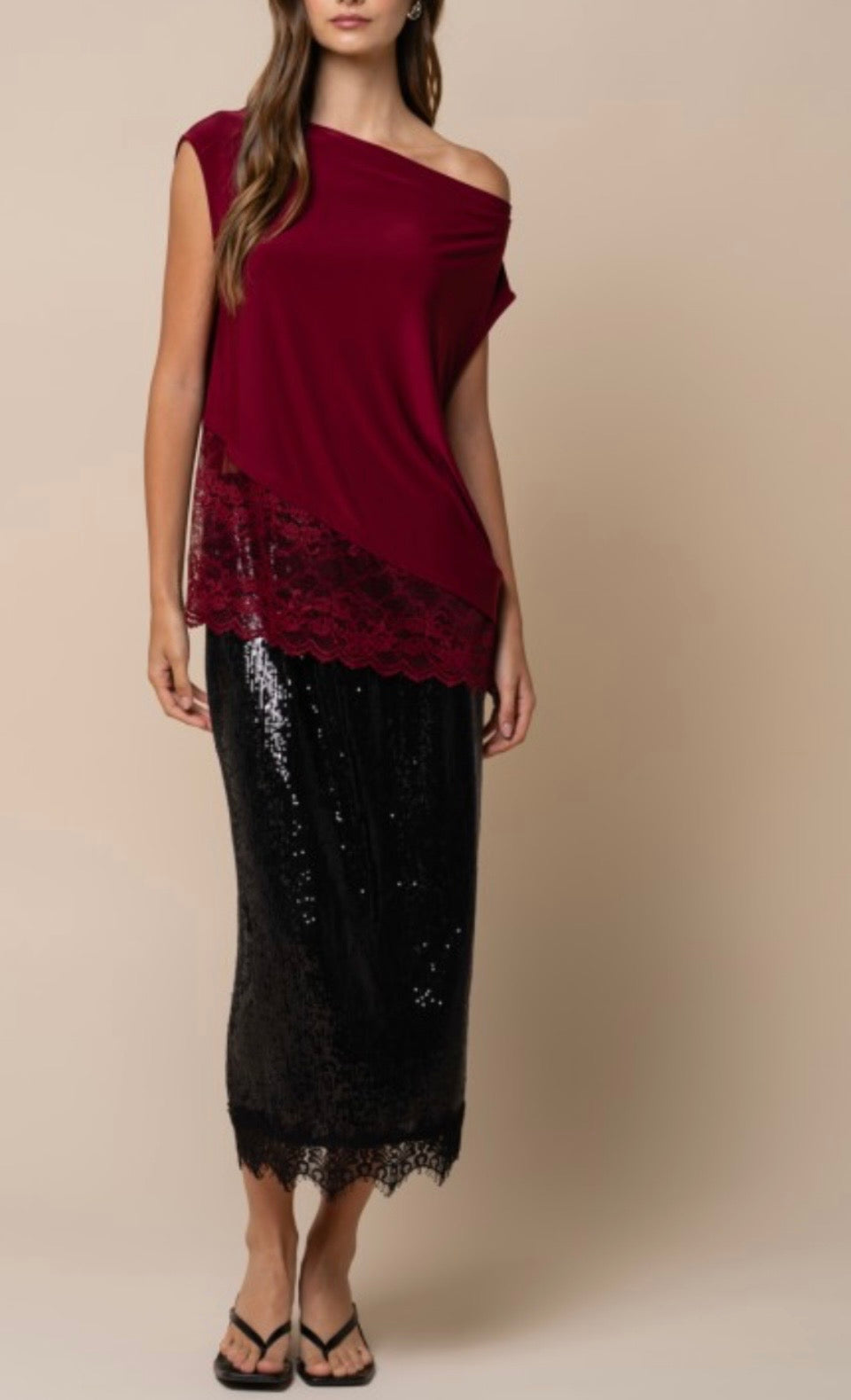 LACE BOAT NECK TOP