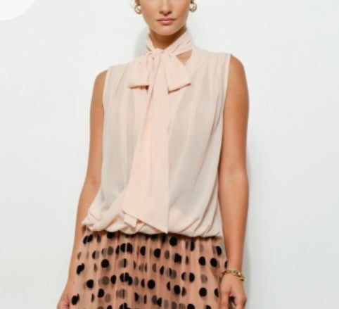 Tie-Neck BLOUSE
